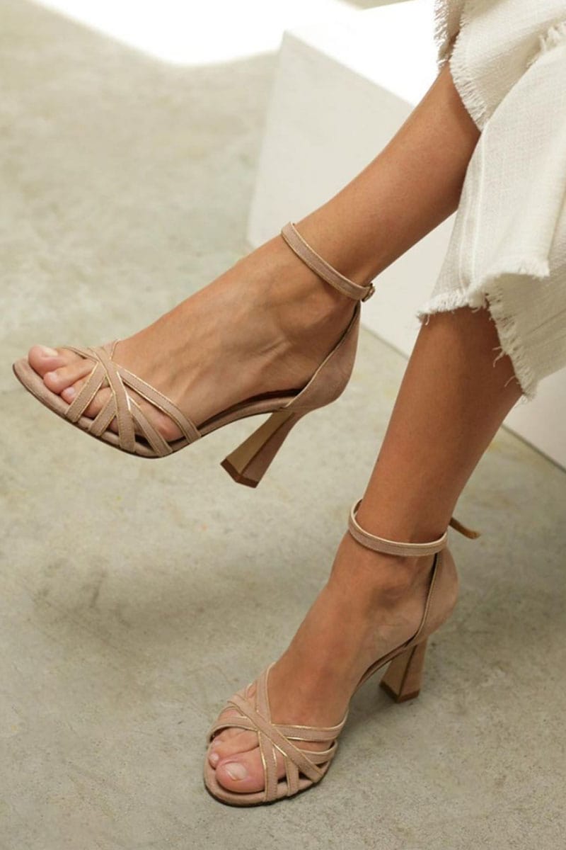 Talons Naomi Crosslight