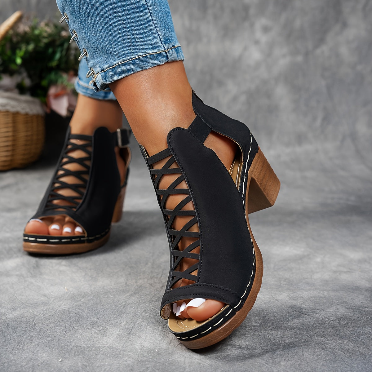 Nessa™ Sandales à Talons en Treillis