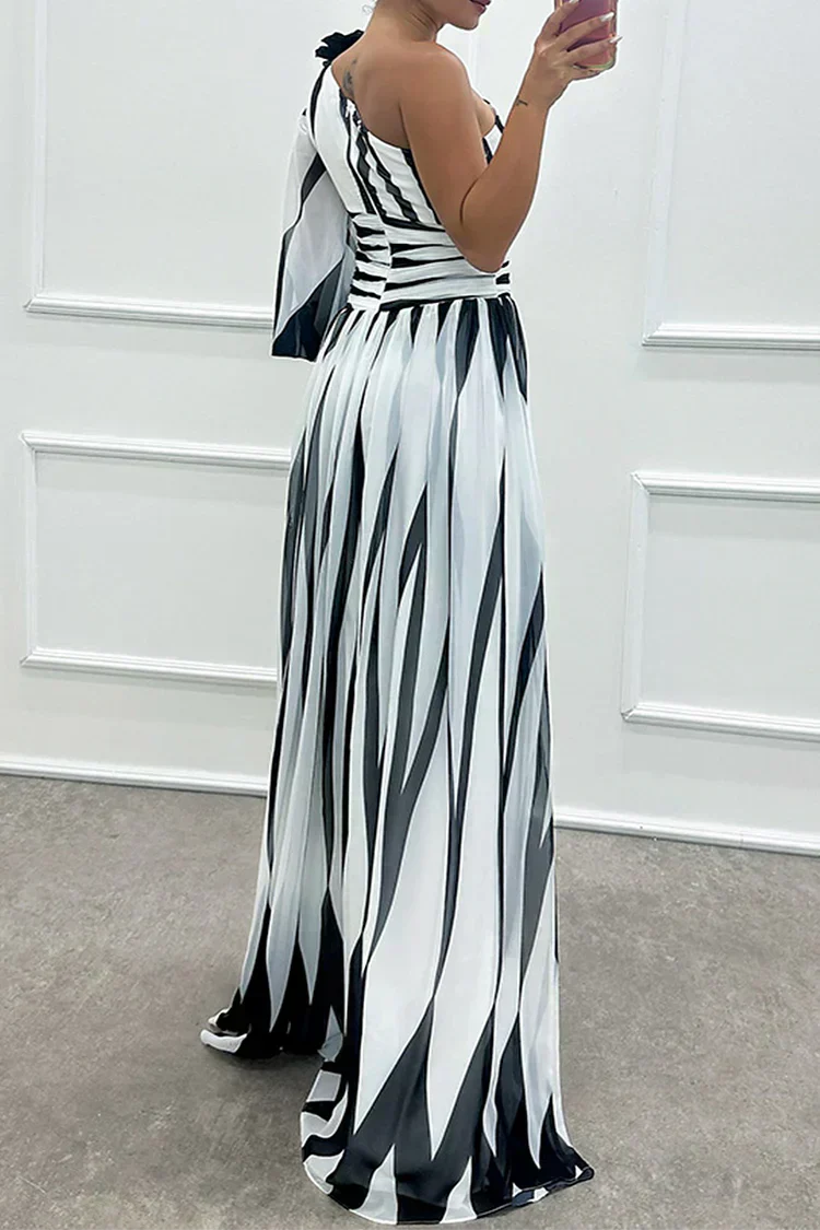 Hazel™ | Robe Maxi Rayée Élégante à Épaule Dénudée