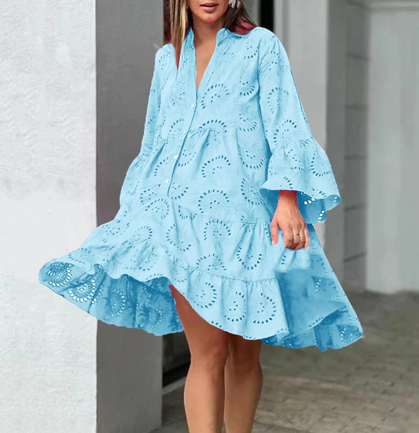 Lydia - Robe à Détails Oeillets