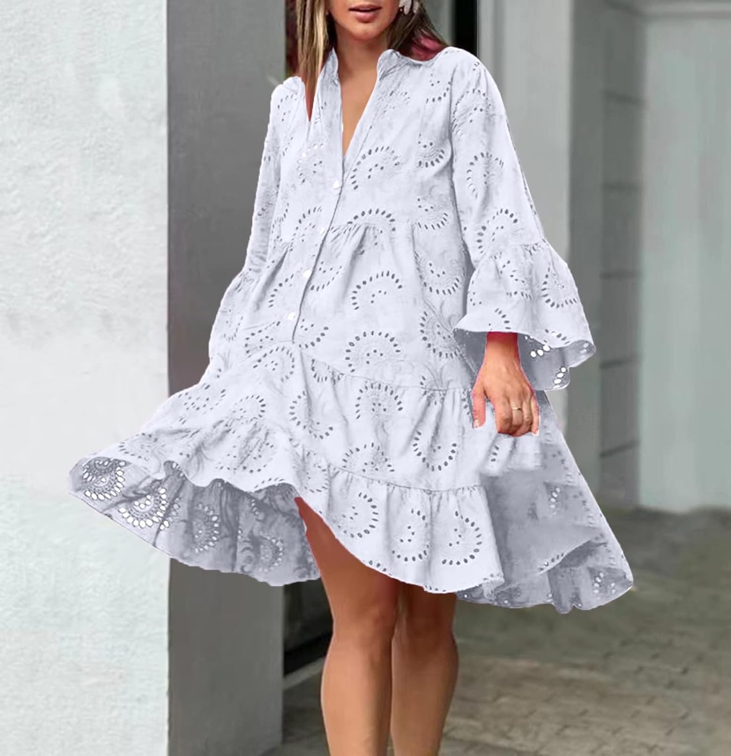 Lydia - Robe à Détails Oeillets